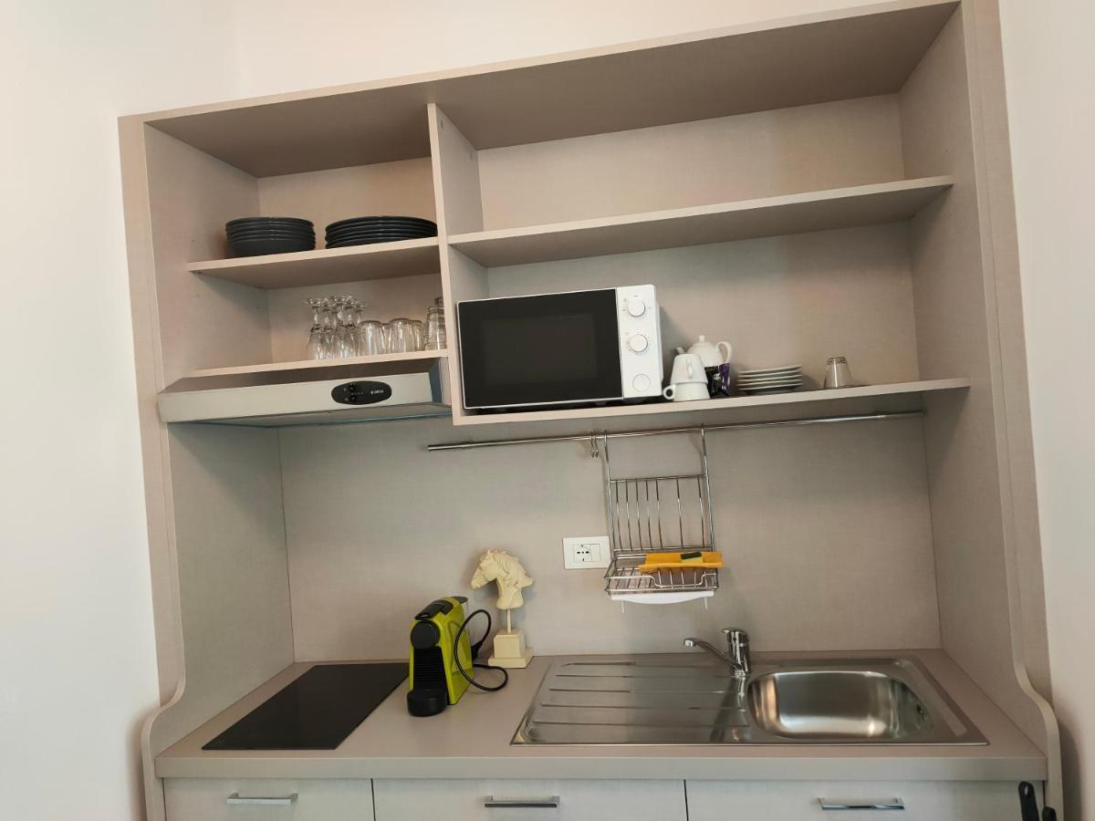 Iris Ar Holiday-Home Πεσκιέρα ντελ Γκάρντα Εξωτερικό φωτογραφία